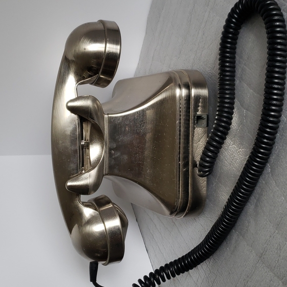 Pottery Barn Grand Vintage Retro Style Nickel Push Button Table Telephone - Picture 5 of 7